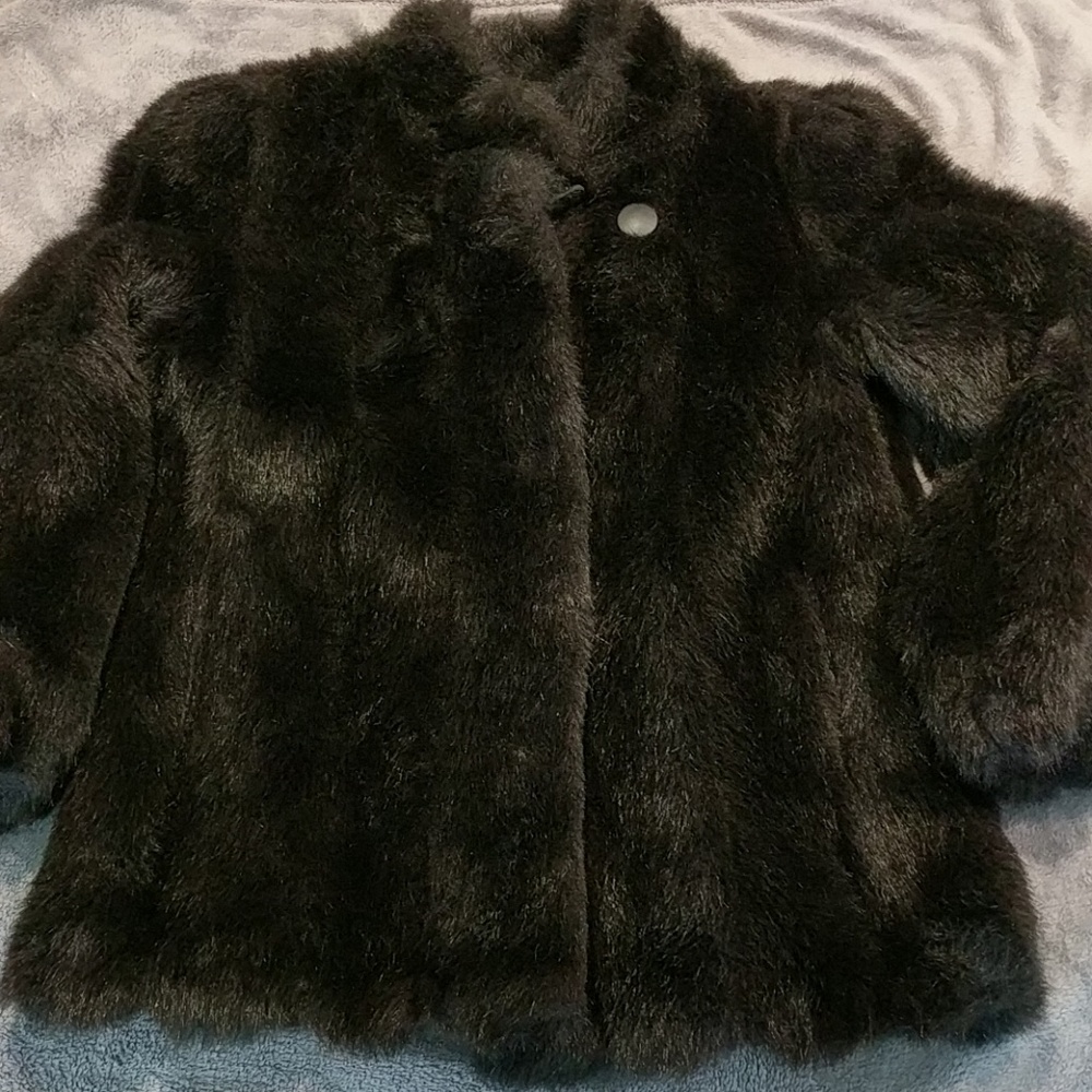Vintage Faux Fur Jacket ✨